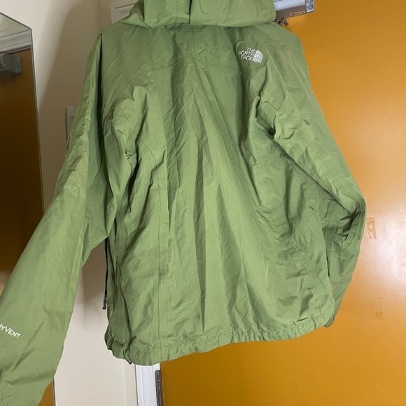 S north face rain jacket - Picture 3 of 5